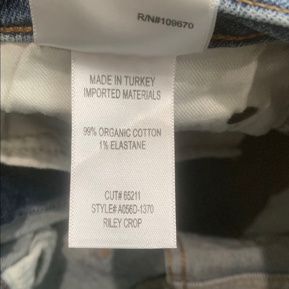 Agolde Riley Crop Jean - Picture 6 of 6